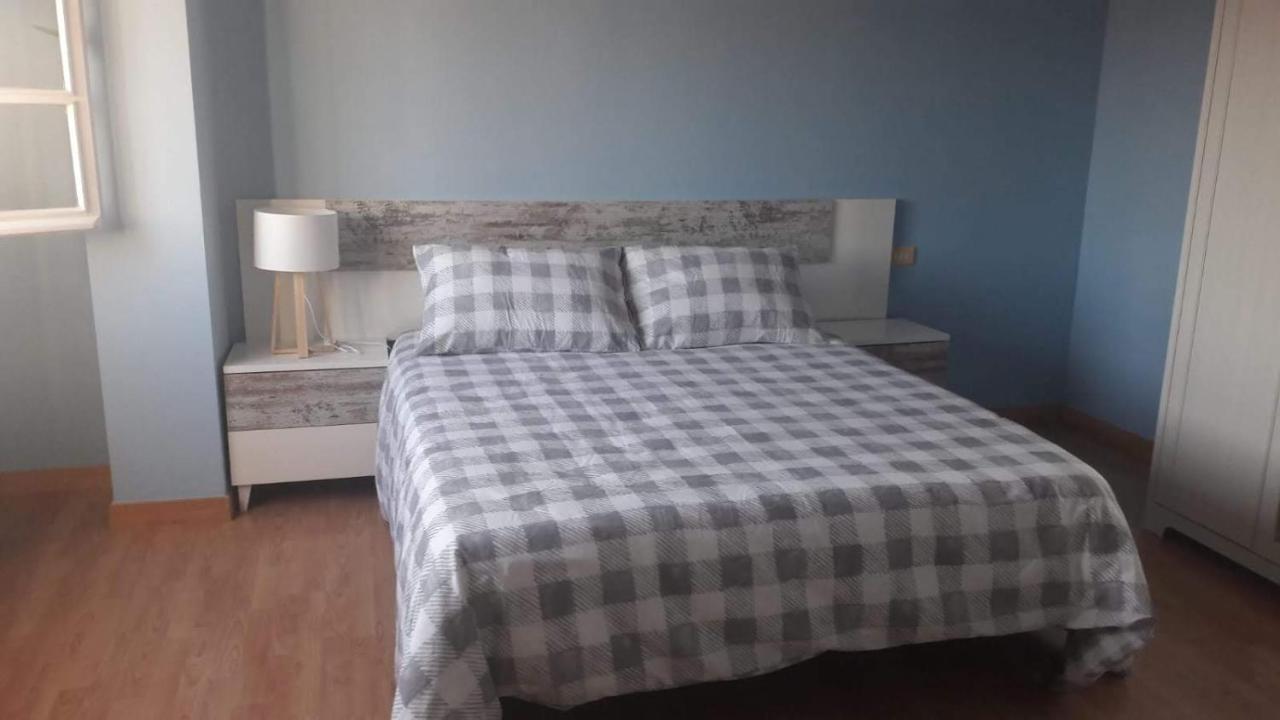 Apartamento Con Terraza En El Casco Historico Ourense Exterior photo